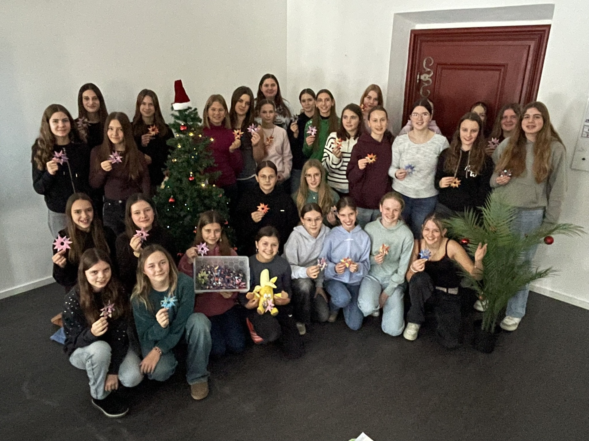 Klasse 8a mit Sternen