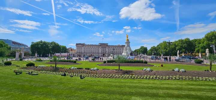 London 1